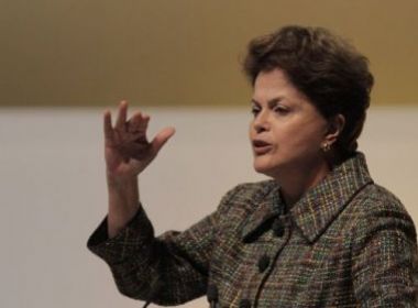 Dilma anuncia investimentos de R$ 2,7 bilhões para minimizar a seca no Nordeste