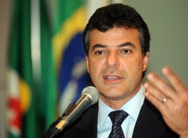 'PM com curso superior não aceita cumprir ordens', diz governador do Paraná