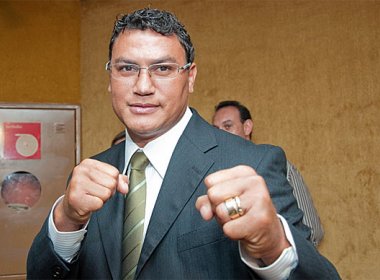 Popó é multado por propaganda eleitoral irregular em 2010