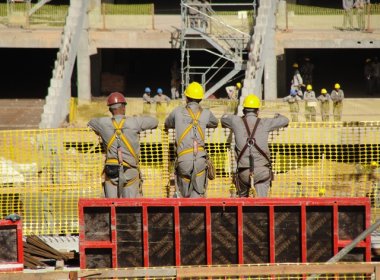 Salvador é aprovada como sede da Copa das Confederações, mas continua na berlinda