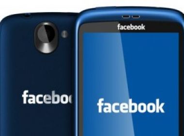 Facebook contrata engenheiros da Apple para lançar celular próprio em 2013, diz jornal