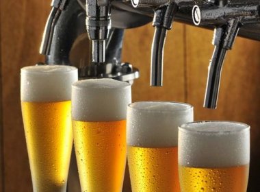 Governo anuncia aumento do preço da cerveja e do refrigerante