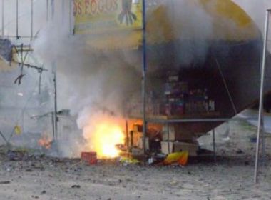 Barraca de fogos de artifício explode em Eunápolis