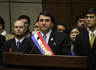 Novo presidente do Paraguai vai conversar com Dilma para evitar sanções