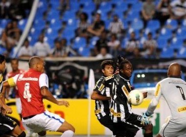 Bahia é dominado pelo Botafogo e perde no Engenhão