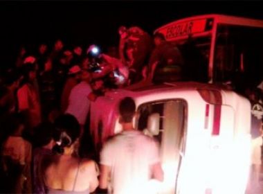 Acidente com van e ônibus escolar deixa um morto em Luís Eduardo Magalhães