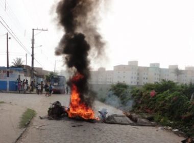 Feira: Moradores do Parque Brasil protestam contra condições de ônibus