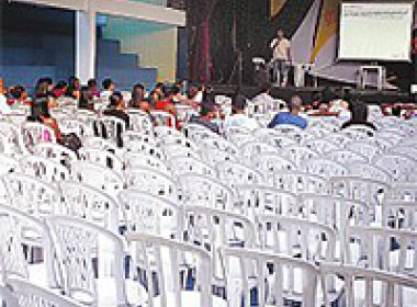 Aulões do Enem começam com poucos alunos em Salvador