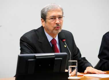 Após prejuízo de R$ 1,3 bi na Petrobras, deputado baiano solicita informações sobre refinarias a ministro