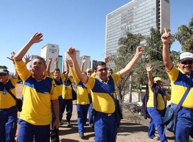 Funcionários dos Correios podem entrar em greve na próxima terça