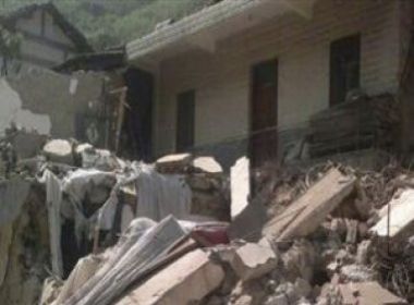 Tremores de terra deixam ao menos 64 mortos na China
