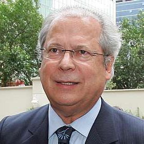 STF inicia julgamento de Dirceu e petistas