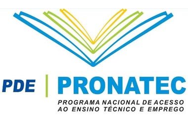 Dilma afirma que Pronatec levou 720 mil alunos ao ensino técnico