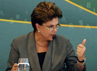 Dilma diz que ensino técnico é o caminho para aumentar a competitividade do país