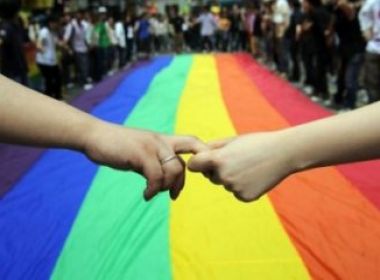 Homossexualidade está relacionada com alteração na divisão celular, diz estudo