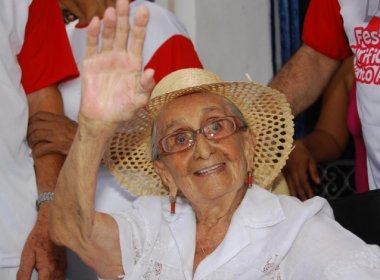 Dona Canô morre aos 105 anos em Santo Amaro