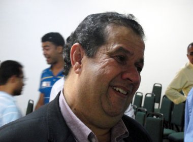 Candidatura de Nilo ao governo 'está lançada para valer', diz Lupi