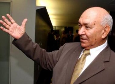 Ex-deputado Severino Cavalcanti deixa prefeitura pernambucana sucateada