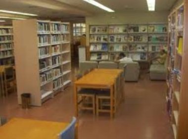 Mais de 70% das escolas brasileiras não têm biblioteca; lei 
prevê obrigatoriedade até 2020