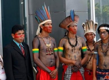 Índios ocupam escola e matriculas são suspensas em Itaju do Colônia