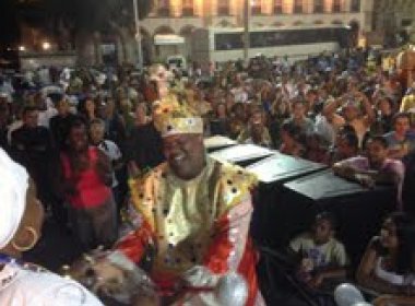 Carnaval: Rei Momo do ano passado se reelege para a folia deste ano