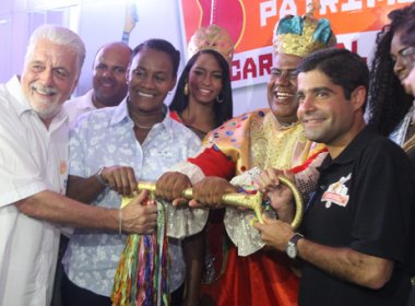 Neto diz que 'discutirá' diminuição dos camarotes da Barra-Ondina em 2014