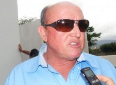 Ibirataia: Ex-prefeito paga R$ 710 mil à empresa de táxi e deixa funcionalismo sem salários