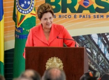 Oposição fará lista de  'propagandas enganosas' de Dilma