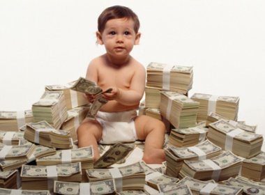Criar um filho até os 23 anos no Brasil custa até R$ 2 milhões