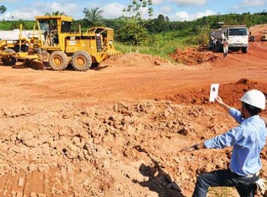 Canteiro de Belo Monte tem obras paralisadas