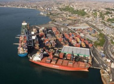 Comércio Exterior: Embarcações passam 90% do tempo nos portos brasileiros inoperantes