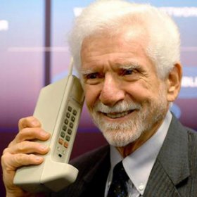 Primeira ligação via celular foi feita há exatos 40 anos
