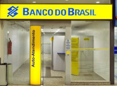 Funcionários do Banco do Brasil param por 24 horas