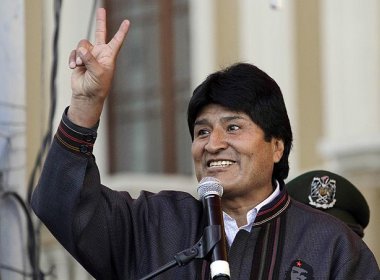 Presidente da Bolívia aumenta próprio salário em 20%