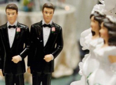 Cartórios serão obrigados a celebrar casamento civil entre pessoas do mesmo sexo