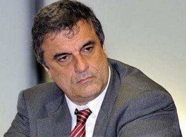 Nome de novo ministro do STF deve sair até o fim do mês, diz Cardozo