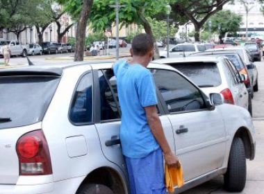 Flanelinhas serão cadastrados e usarão crachá