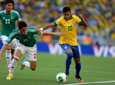 Com Neymar decisivo, Brasil vence México por 2 a 0