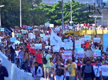 Passe Livre: manifestação esta quinta está mantida; movimento exige audiência com Neto