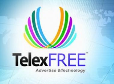 Divulgadores da TelexFree protestam em frente a emissora de TV