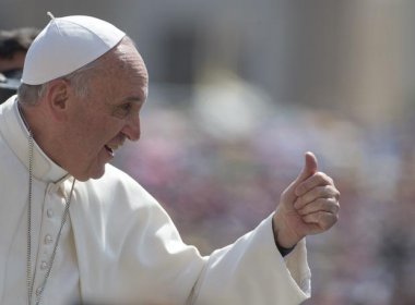 Papa supera 7 milhões de seguidores no Twitter; português é 4ª língua mais falada entre usuários