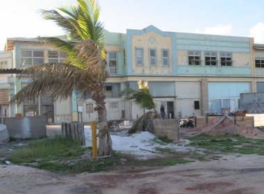 Prefeitura e consórcio propõem até sexta solução para o Aeroclube