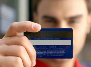 Serasa aponta aumento de brasileiros que buscam por crédito