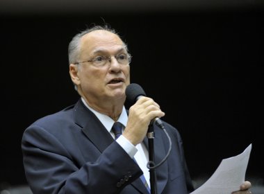 PPS tenta adiar encontro do PMN que pode minar MD, revela Roberto Freire