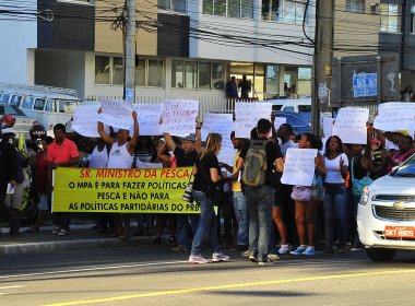 MPL e médicos realizam protesto em visita de Dilma em Salvador