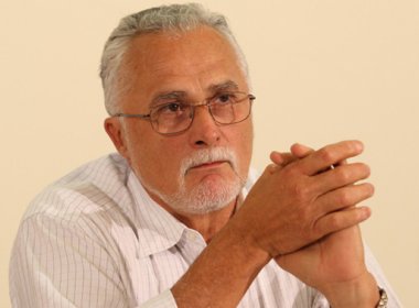 Genoíno passa por cirurgia de emergência