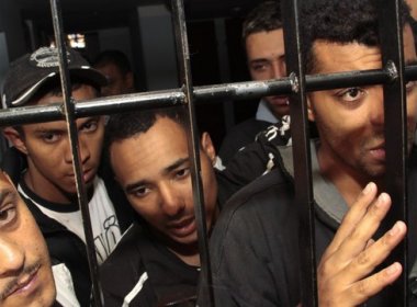 Após seis meses presos na Bolívia, corinthianos já estão no Brasil