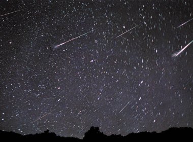 Chuva de meteoros terá máxima intensidade nesta segunda-feira