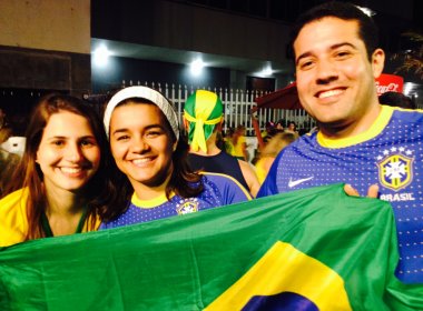Na Fan Fest, torcedores comentam desempenho do Brasil em disputa contra Camarões