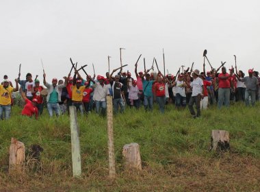 Abril Vermelho: MST ocupa 22 fazendas na Bahia